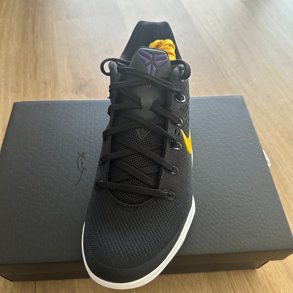 Nike Black and Yellow Sneakers